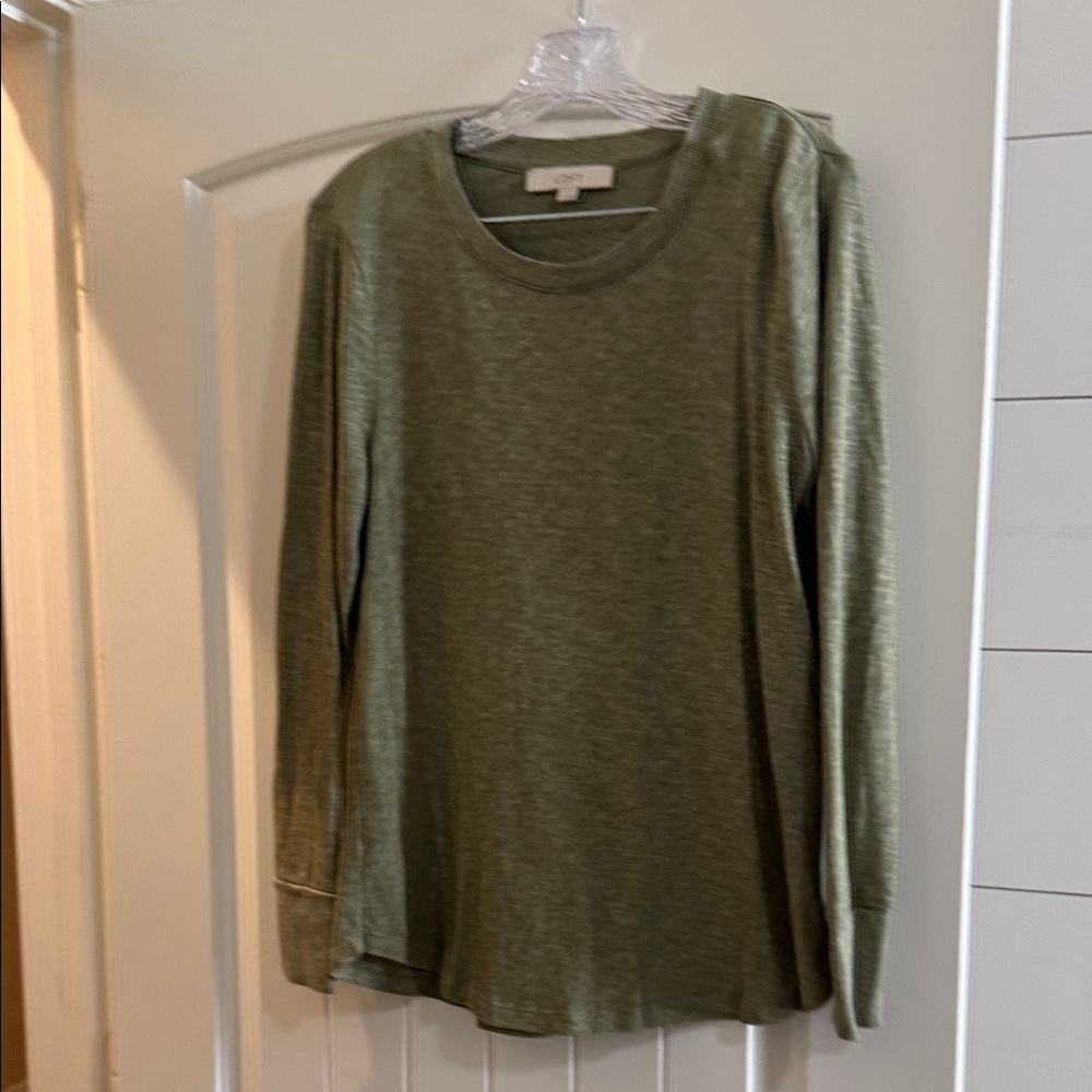 LOFT Olive Long Sleeve Top